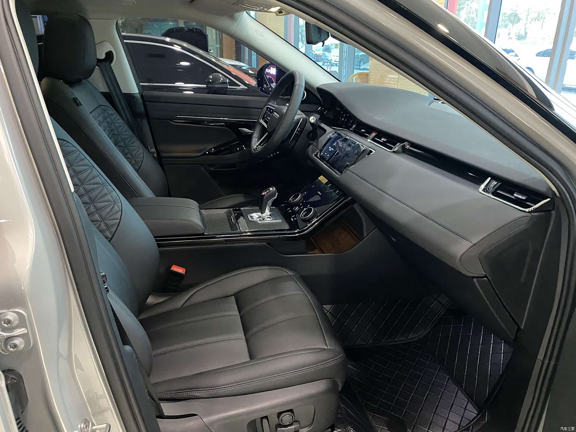 Land Rover Range Rover, 2023 7