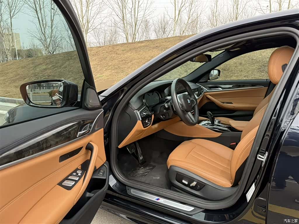 BMW 5 Series, 2018 16