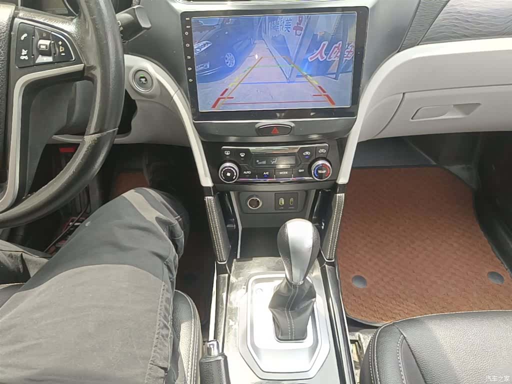 BAIC X55, 2016 14
