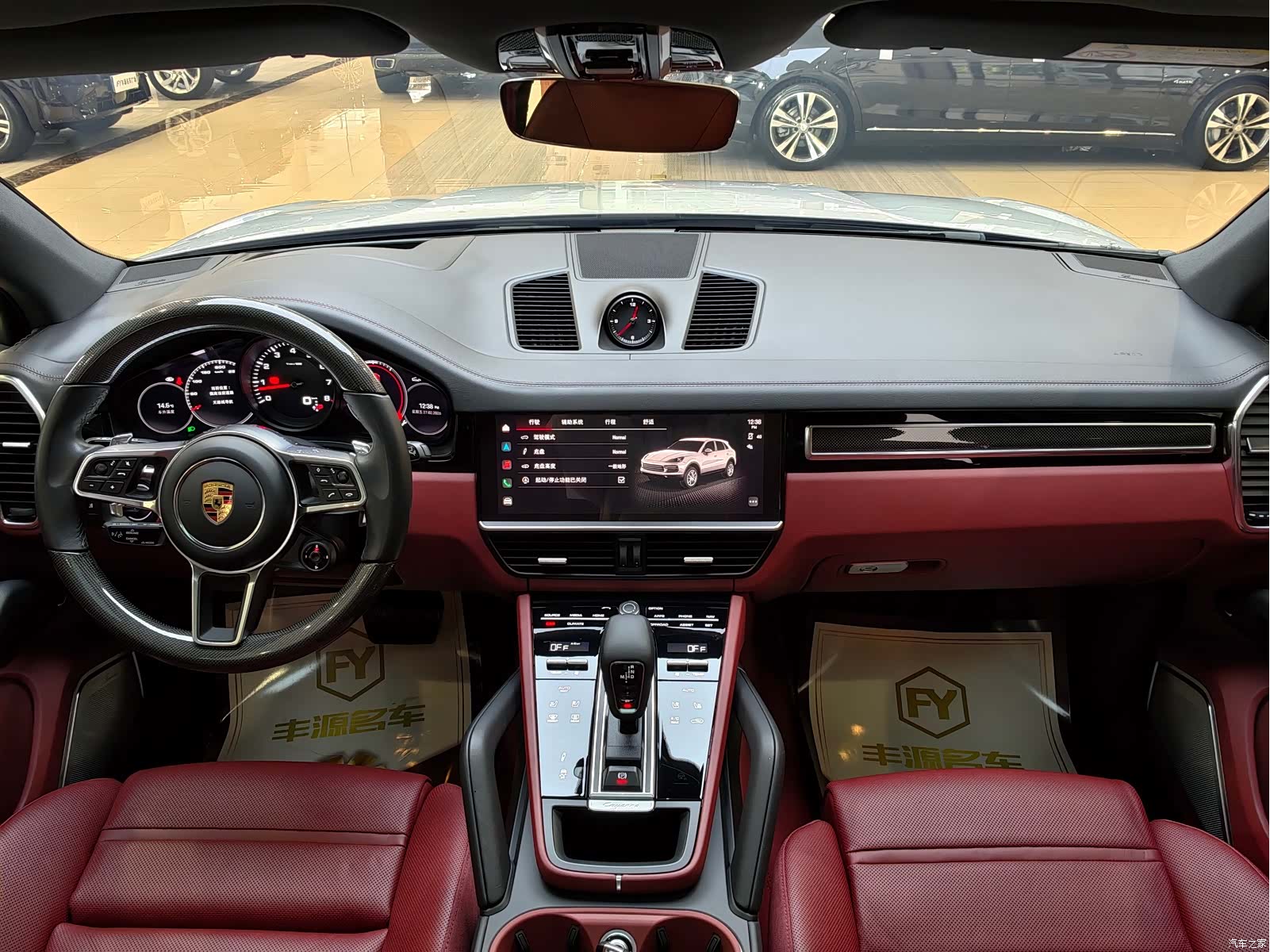 Porsche Cayenne, 2023 11