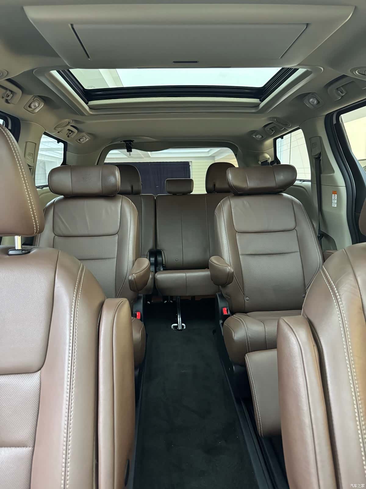 Toyota Sienna, 2017 26