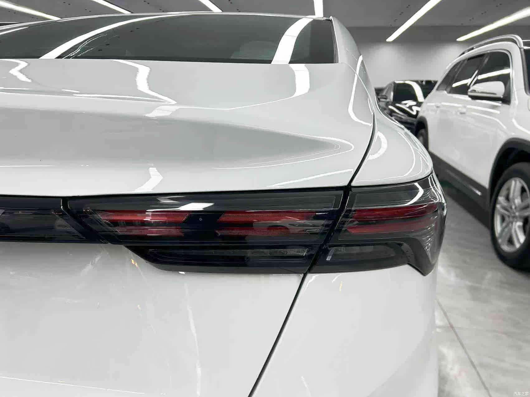 Geely Binray, 2026 22