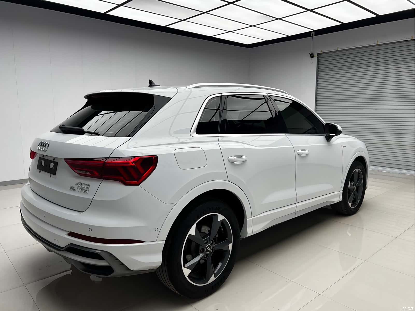 Audi Q3, 2021 4
