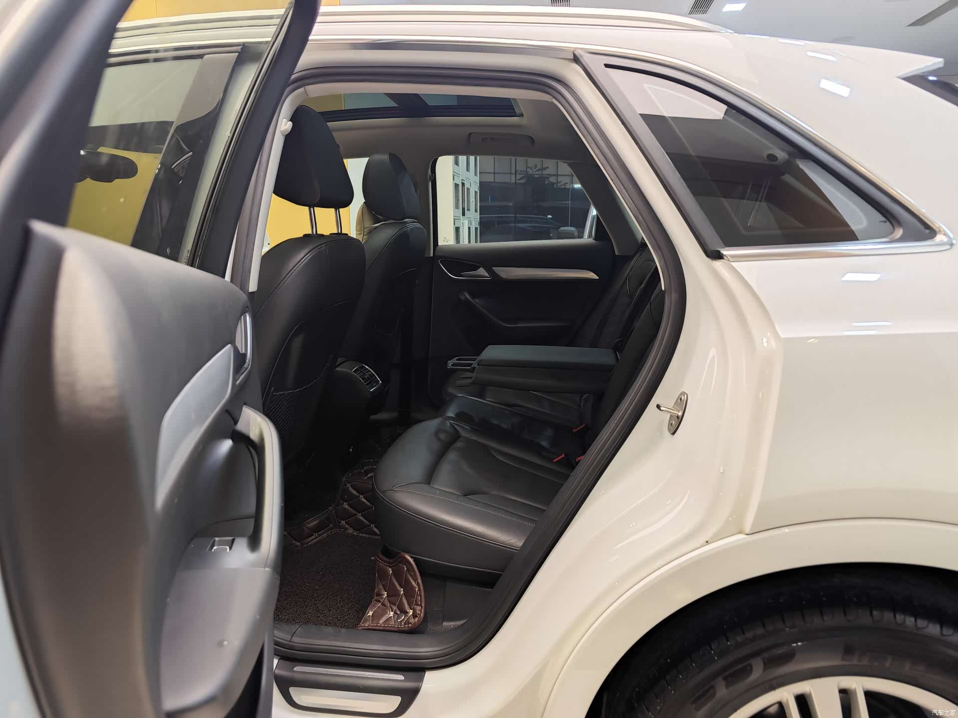 Audi Q3, 2016 21