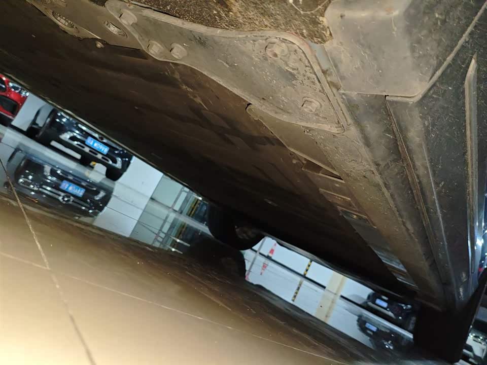 NIO ES8