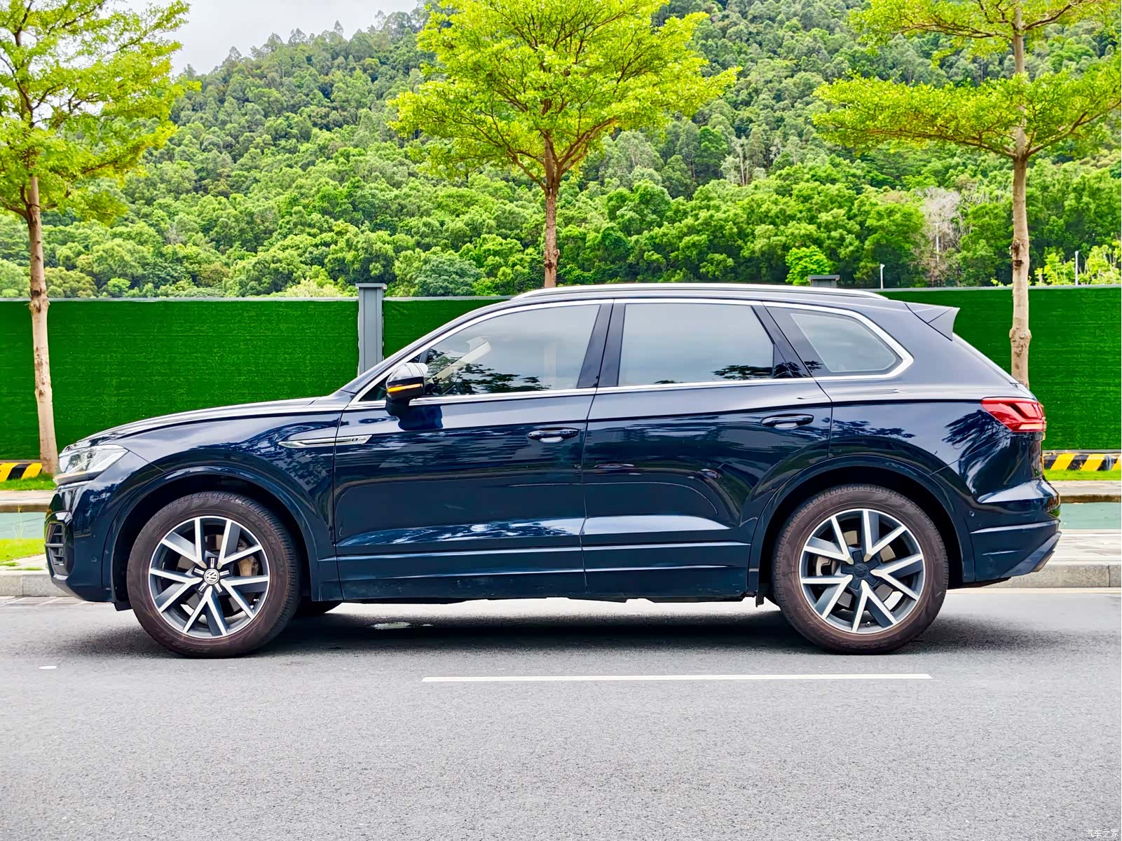 Volkswagen Touareg, 2019 11