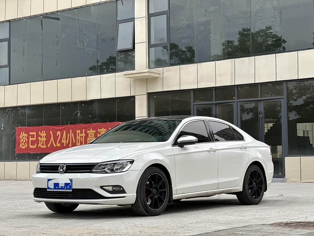 Volkswagen Lamando