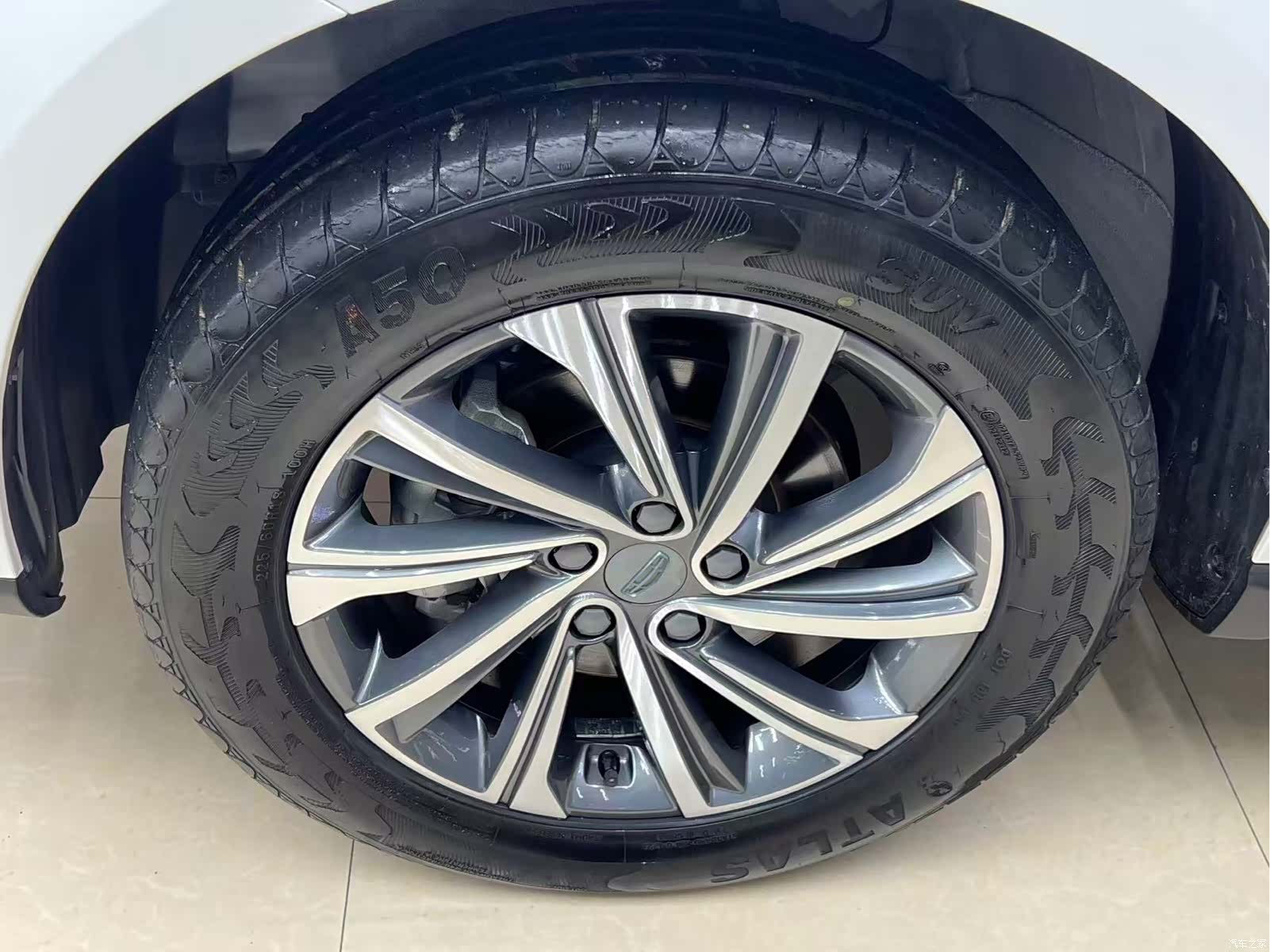 Geely X6, 2023 23