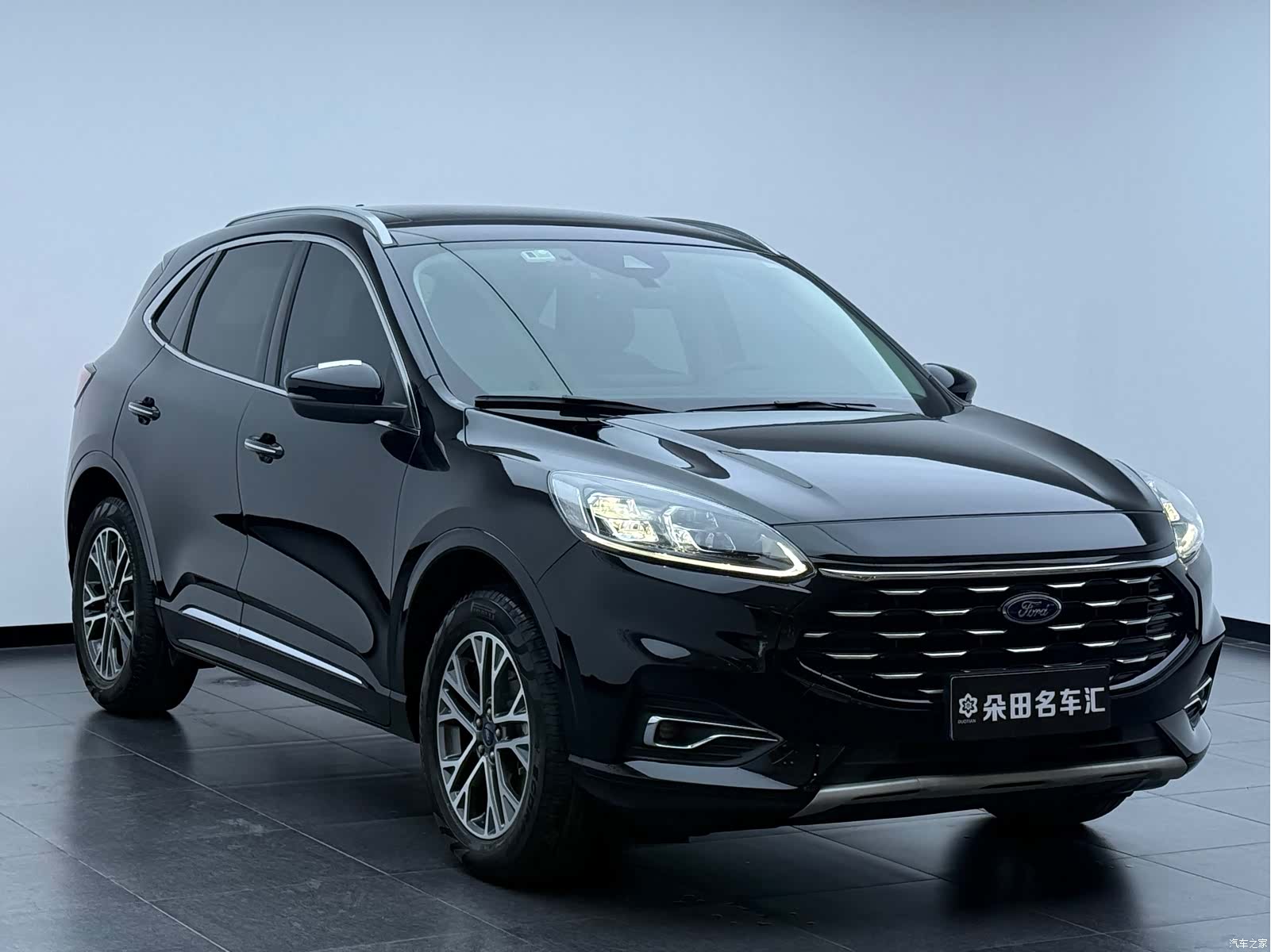 Ford Escape, 2021 3