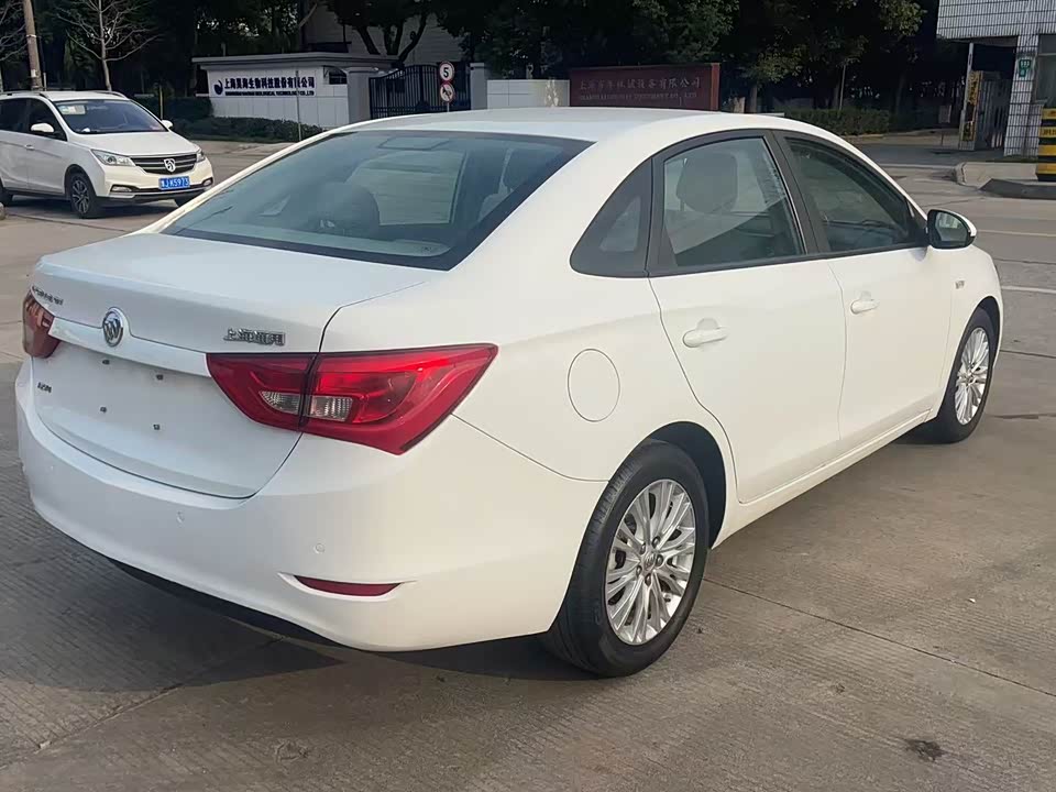Buick Yinglang
