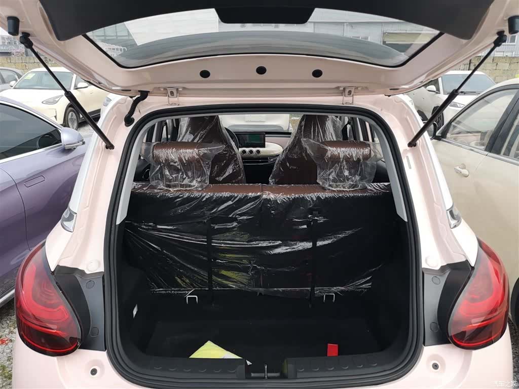 Wuling Bingo, 2025 18
