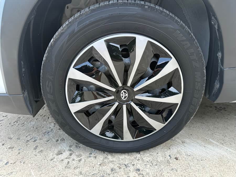 Toyota YARiS L 2022, фото 19