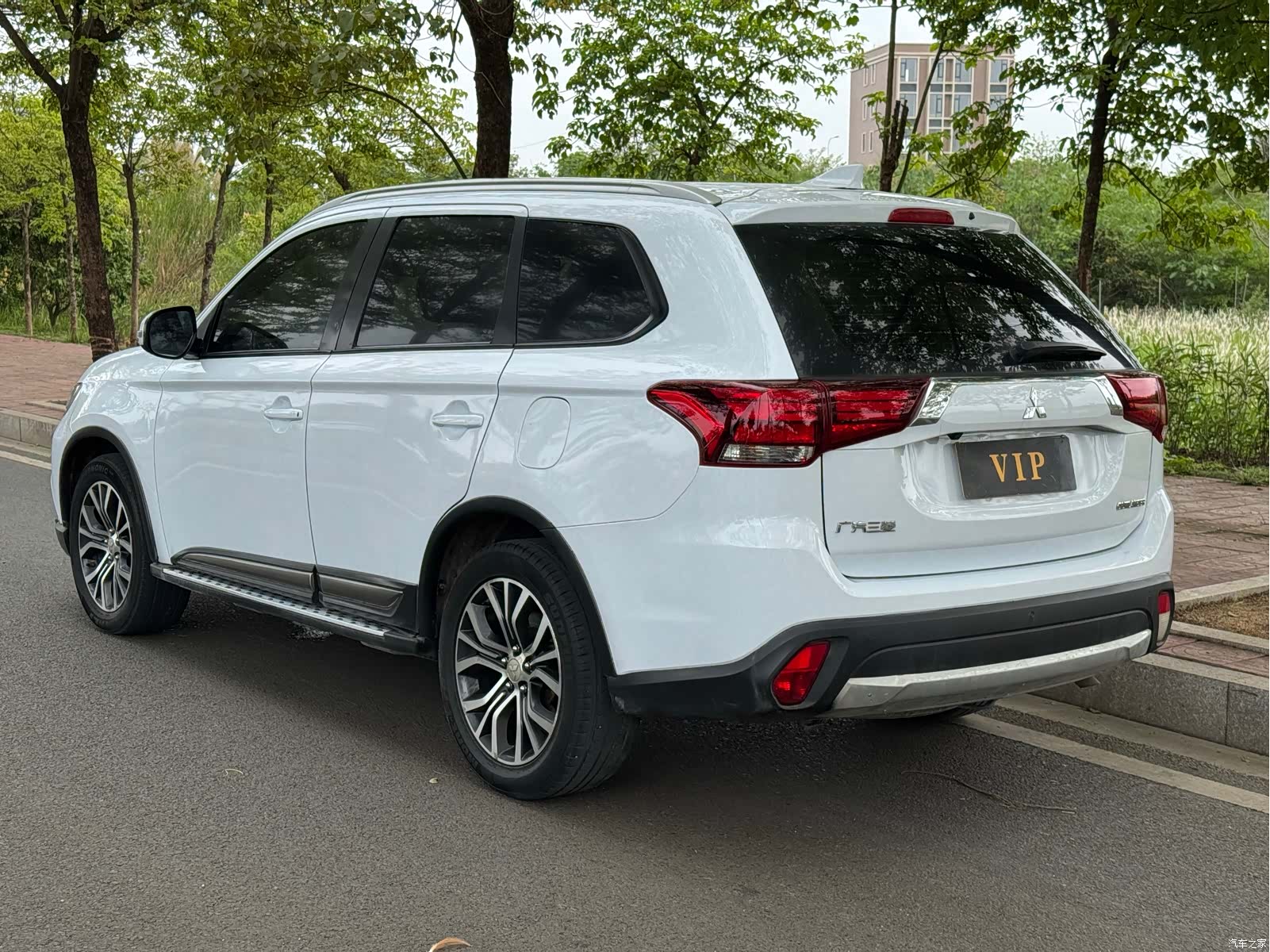 Mitsubishi Outlander, 2017 4