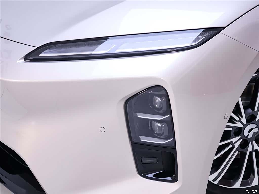NIO ET5, 2026 4