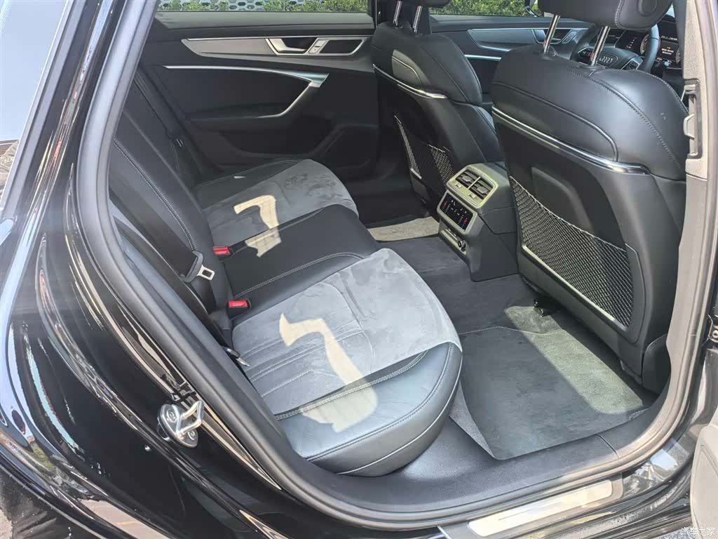 Audi A6L, 2024 9