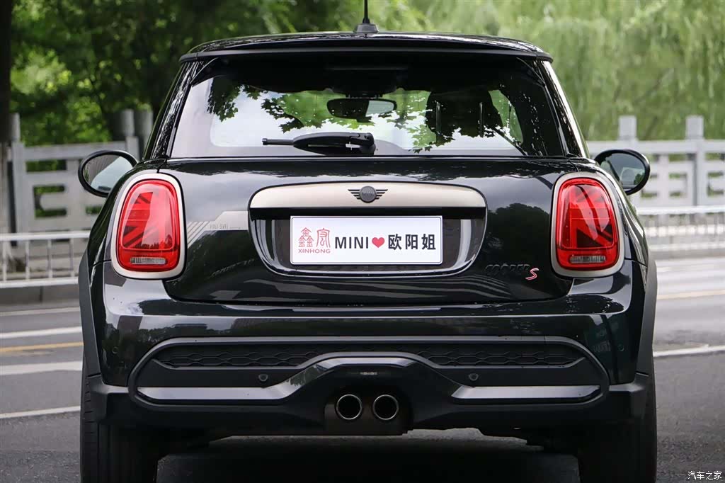 Mini Cooper, 2024 все фото