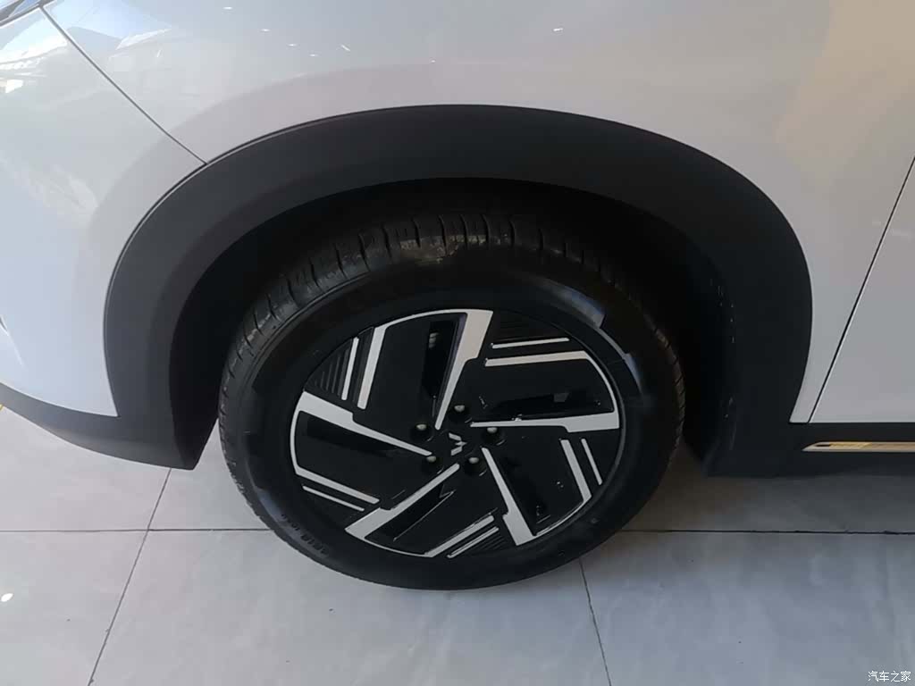 Wuling Starlight, 2024 23