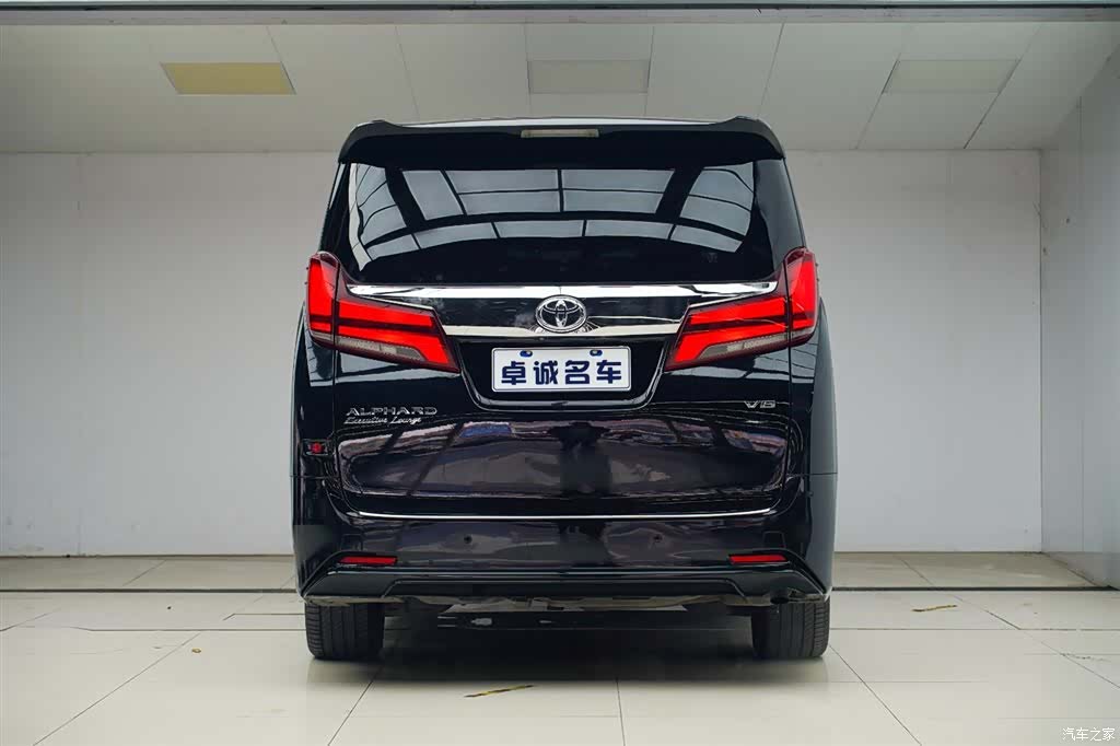 Toyota Alphard, 2018 18