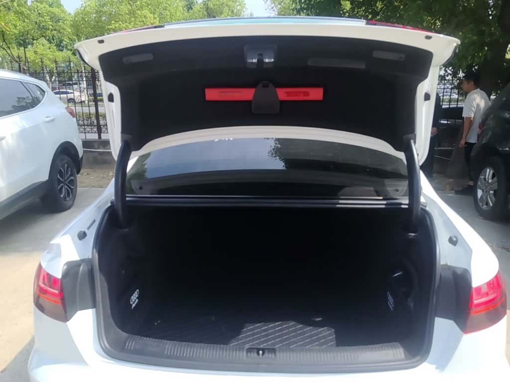 Audi A4L, 2022 19