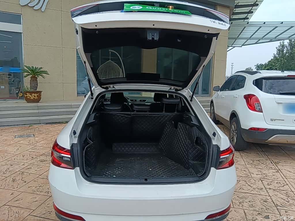 Skoda Superb, 2020 19
