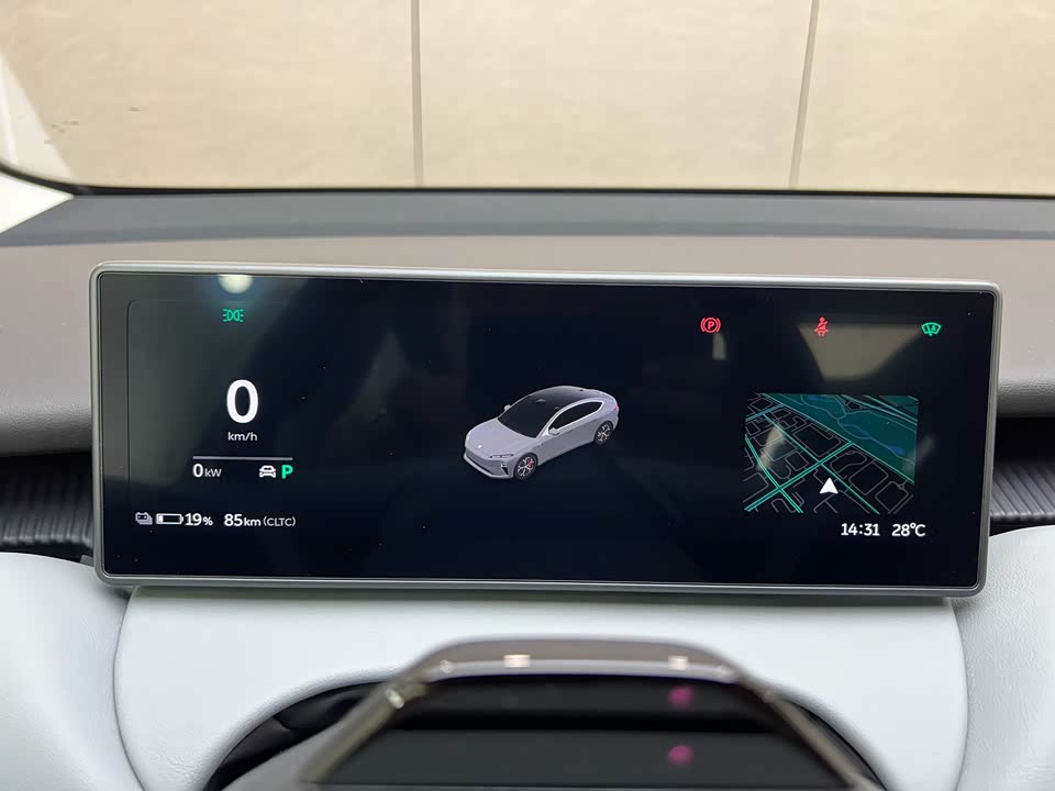 NIO ET5
