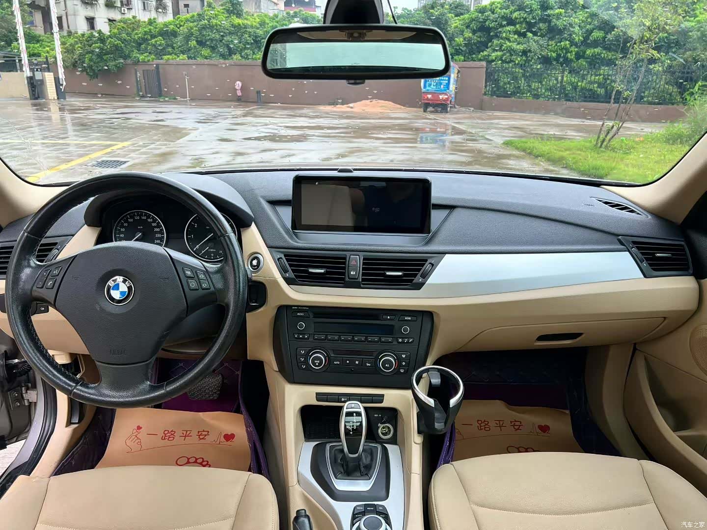 BMW X1, 2012 все фото