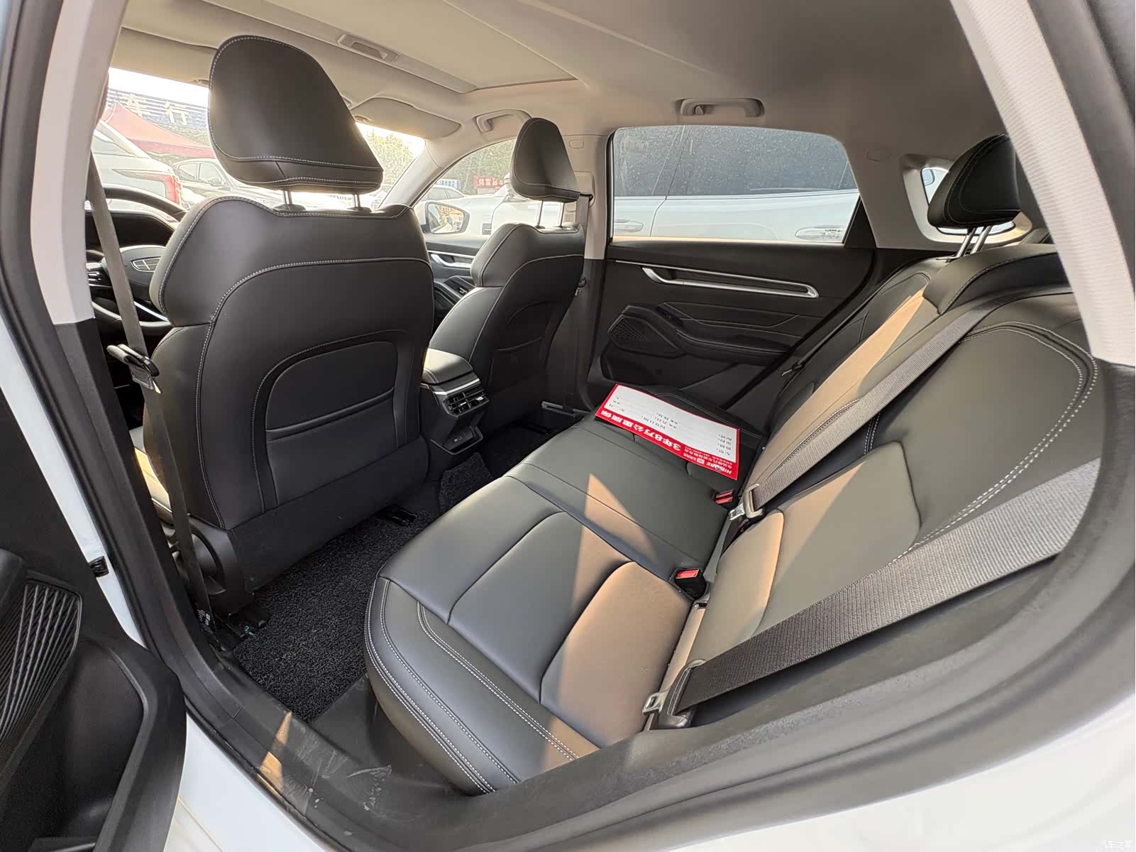 Geely Emgrand, 2025 10
