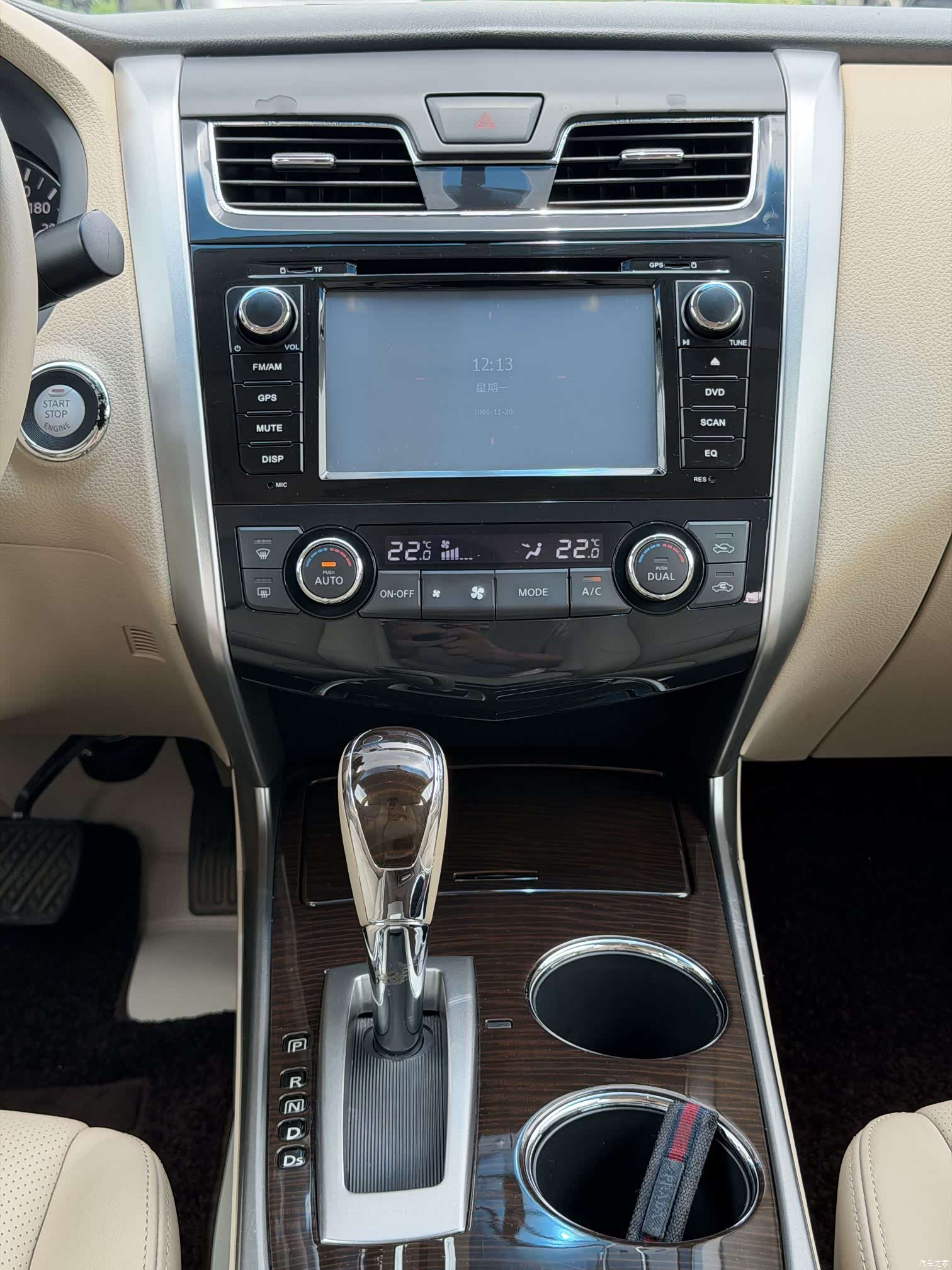 Nissan Teana, 2013 17