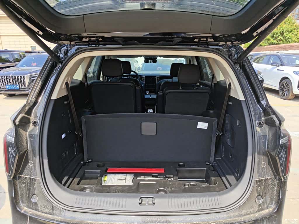 Hongqi HS7, 2024 19