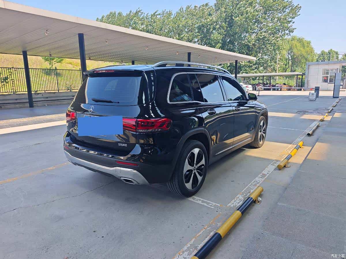Mercedes-Benz GLB, 2023 все фото