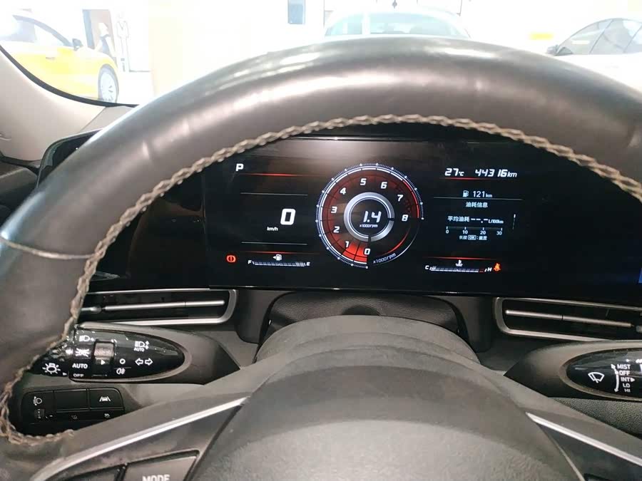 Hyundai Elantra 2021, фото 12