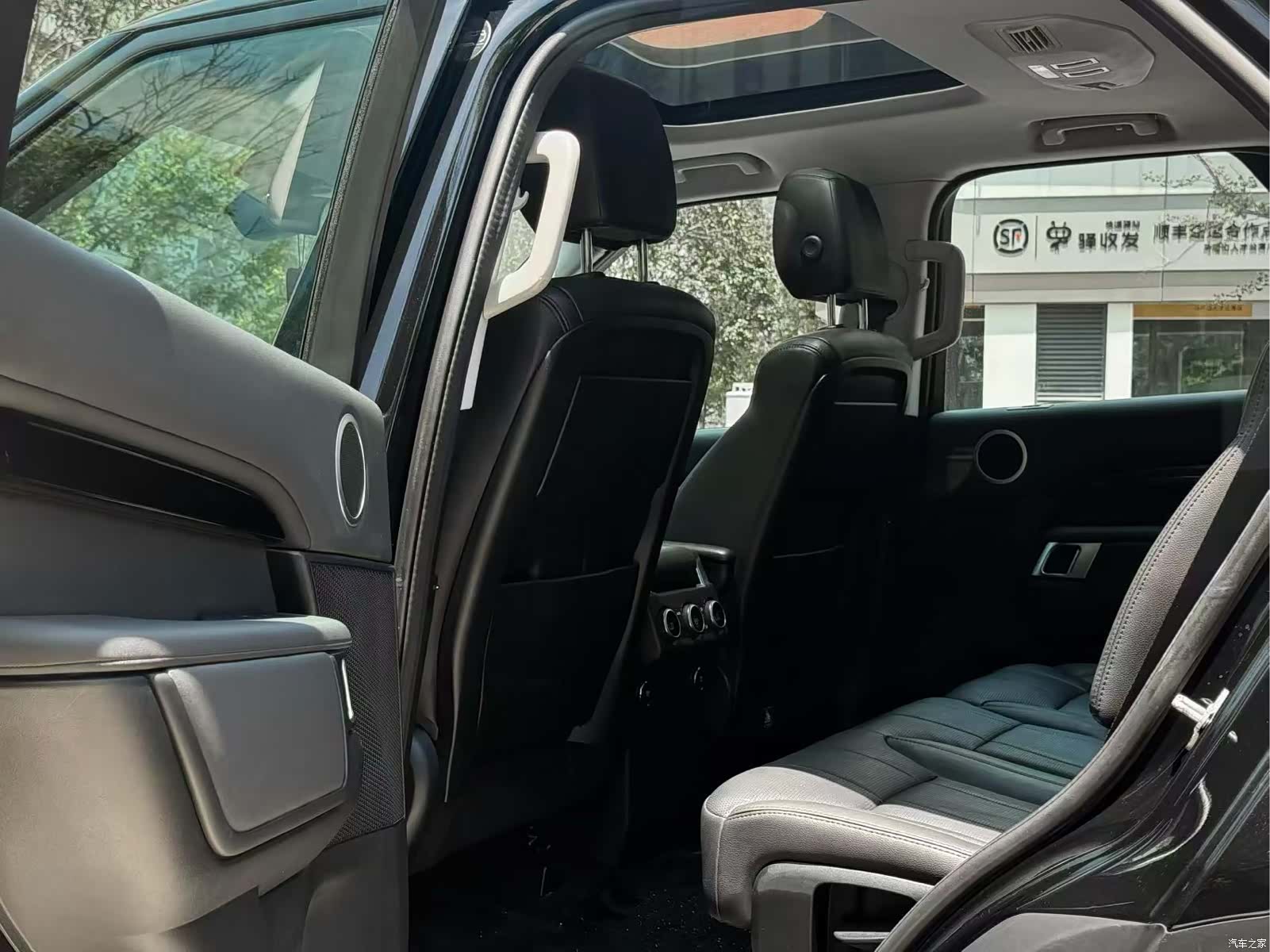 Land Rover Discovery, 2020 6