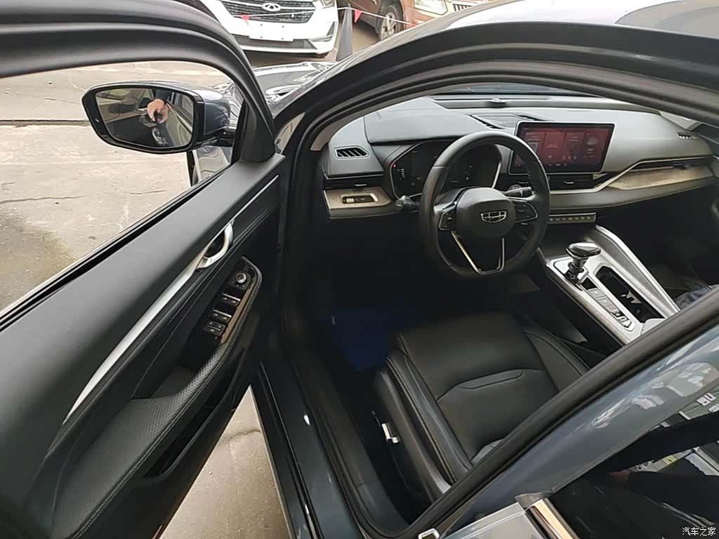 Geely Preface, 2022 16