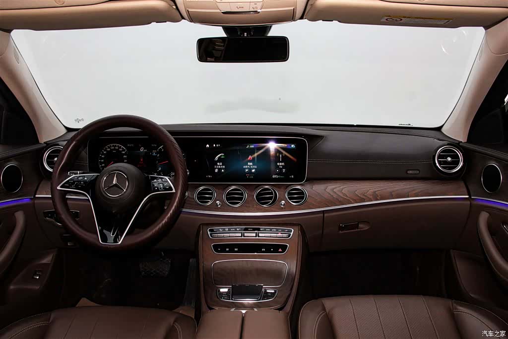 Mercedes-Benz E-Class, 2023 15