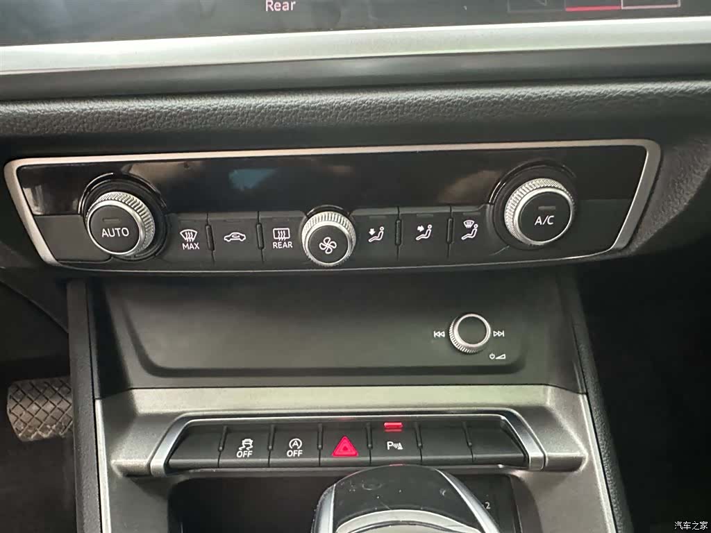 Audi Q3, 2022 23