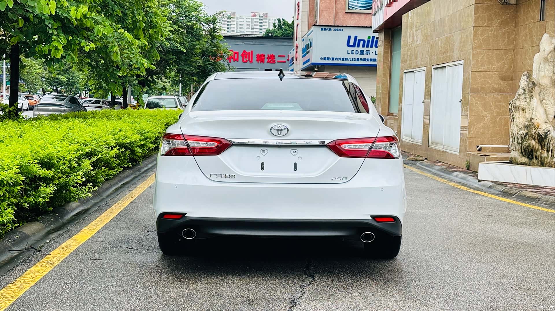 Toyota Camry, 2022 все фото
