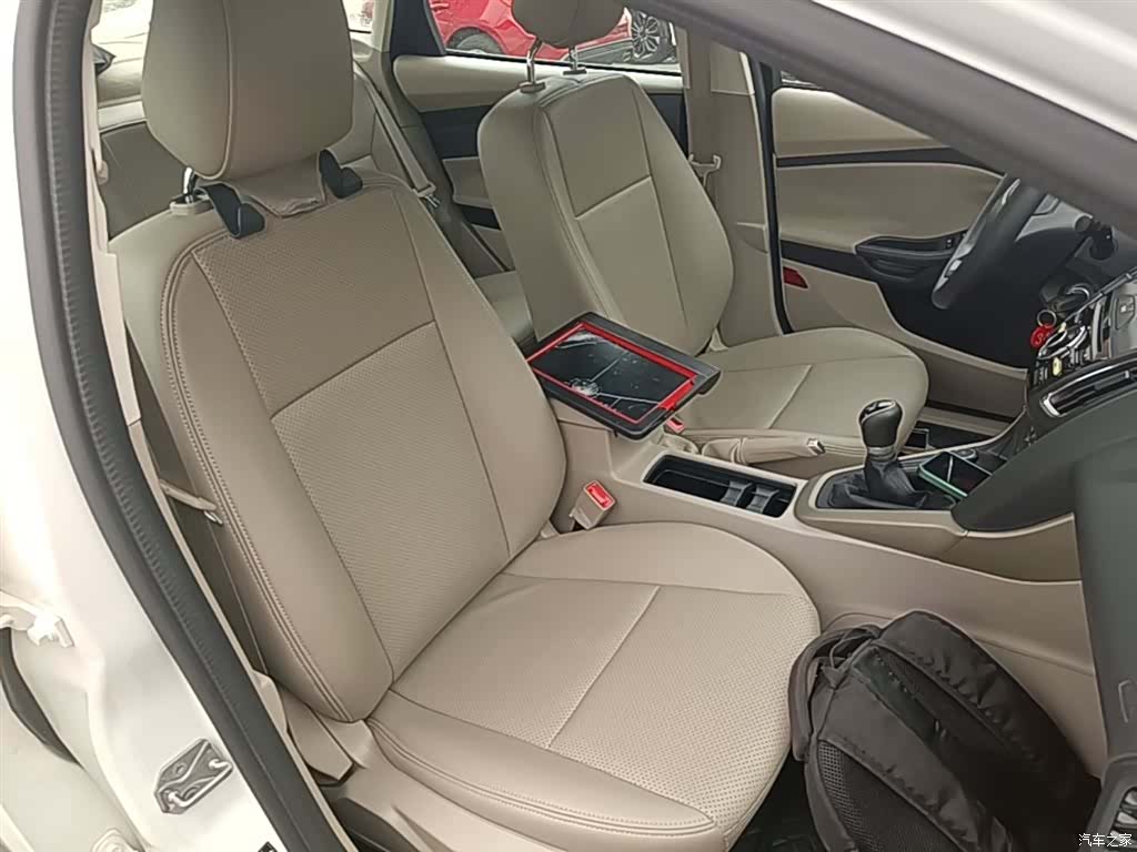 Ford Focus, 2017 25