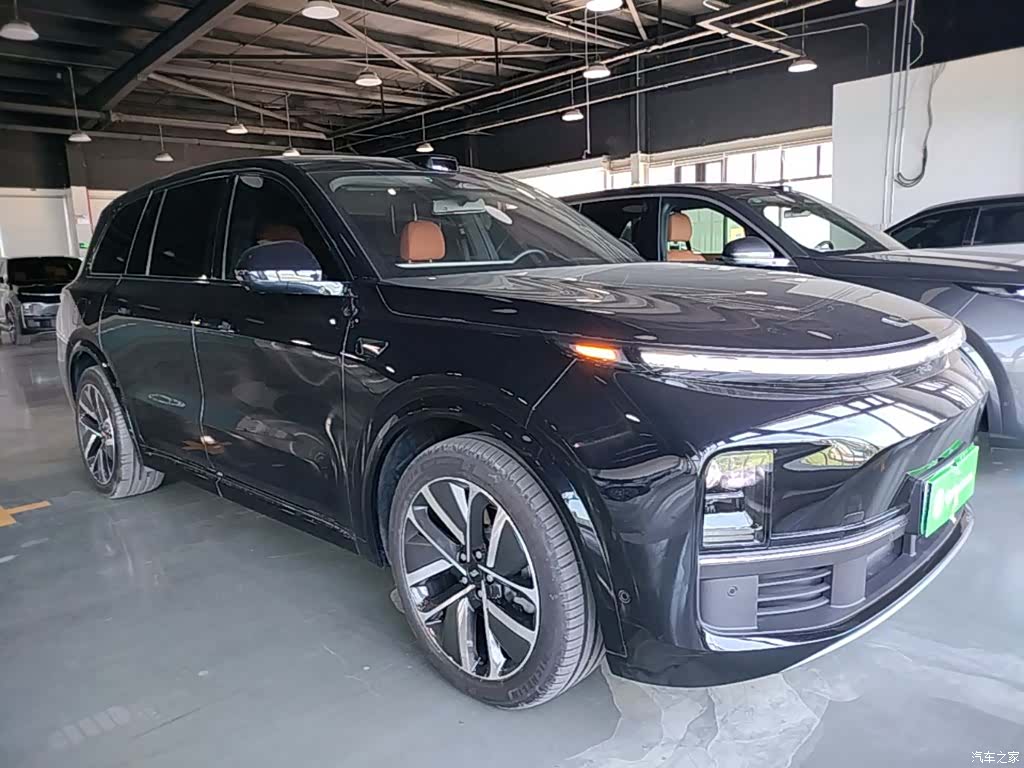 Li Auto L9, 2023 4