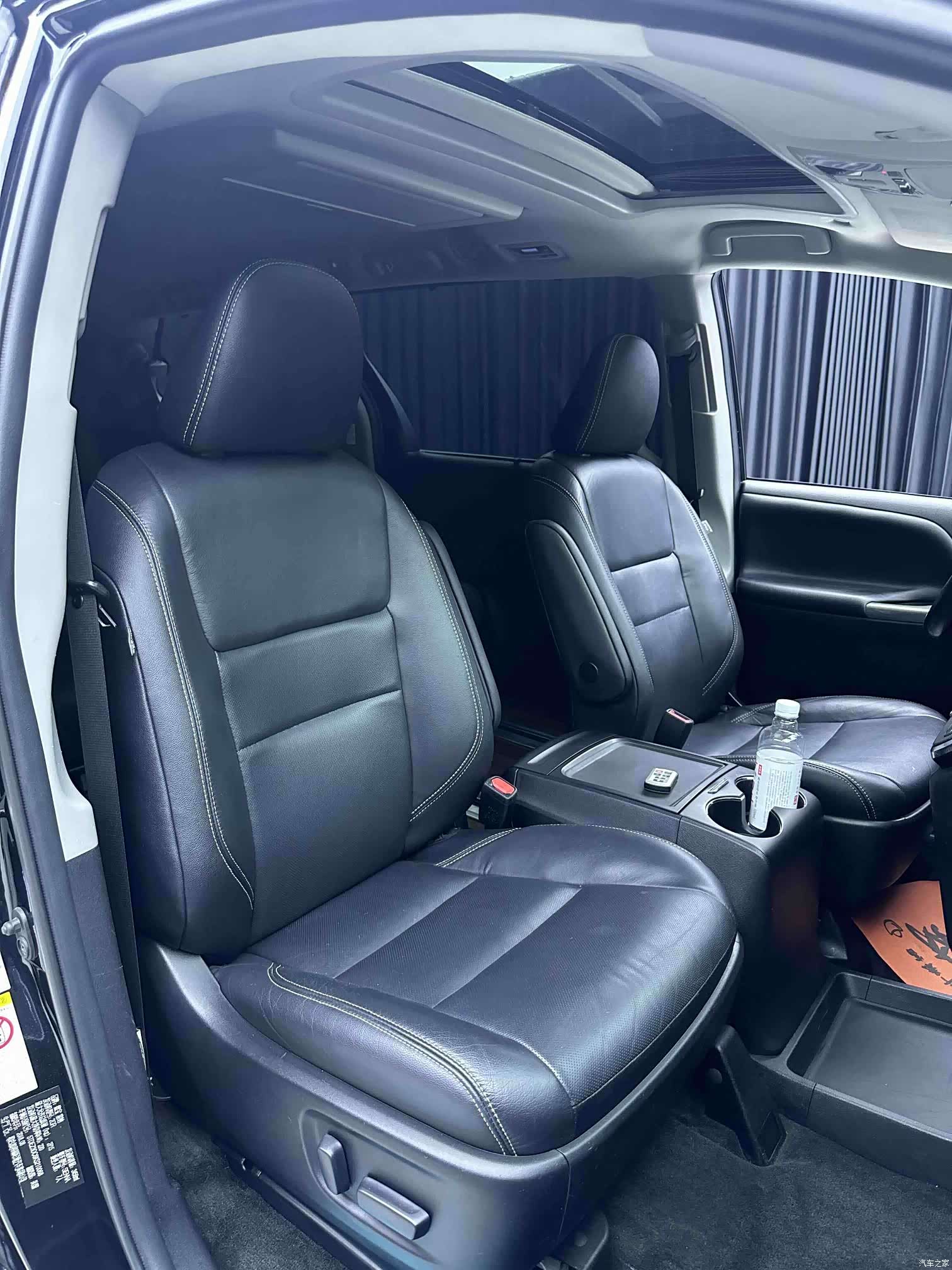 Toyota SE, 2019 4