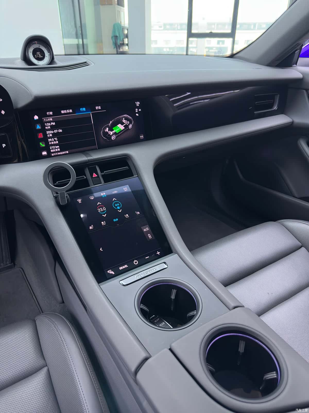 Porsche Taycan, 2023 20
