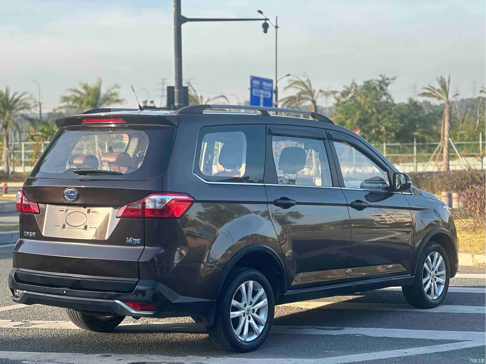 BAIC M70, 2017 16