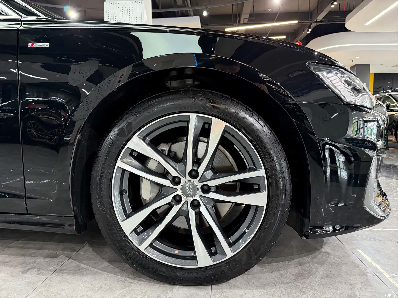Audi A6L, 2021 13