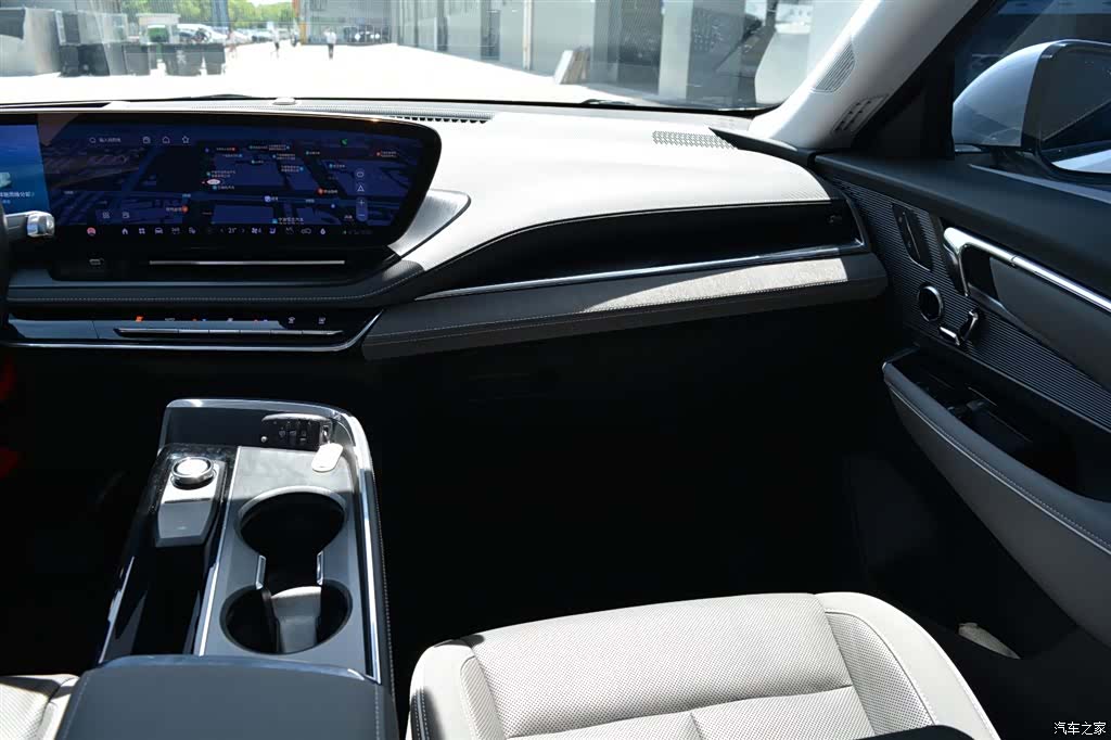 Buick E5, 2024 12