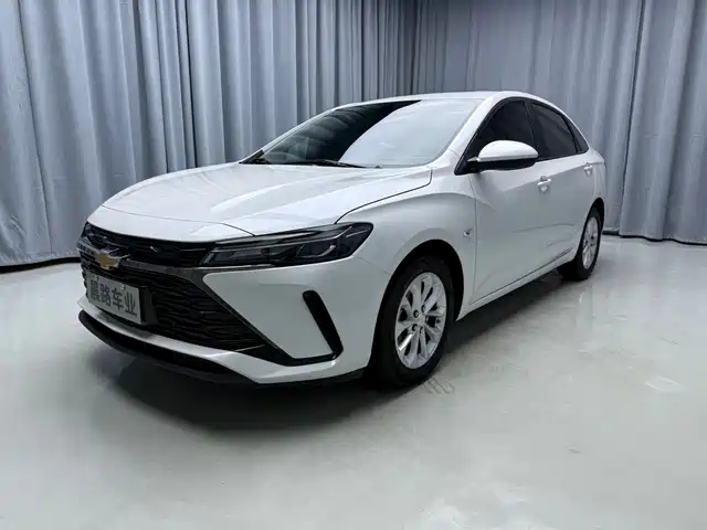 Chevrolet Corollo 2023 — купить из Китая под заказ