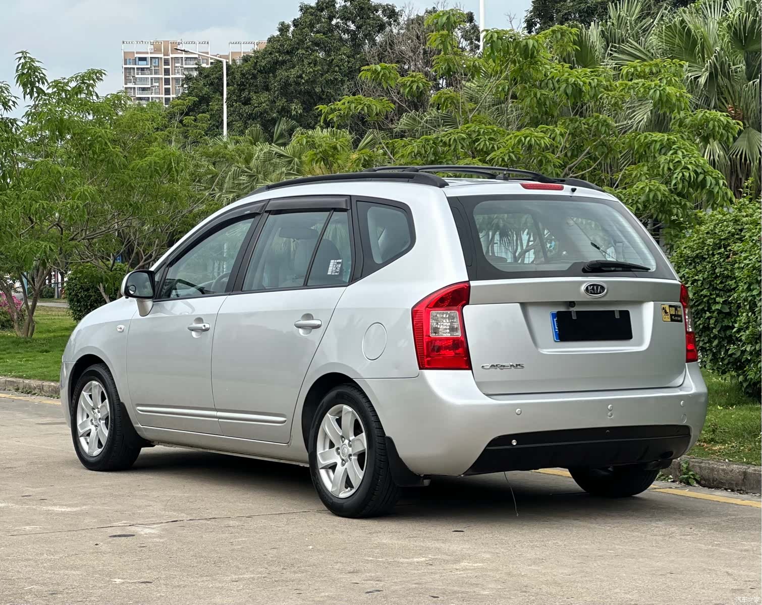 Kia 7, 2009 7