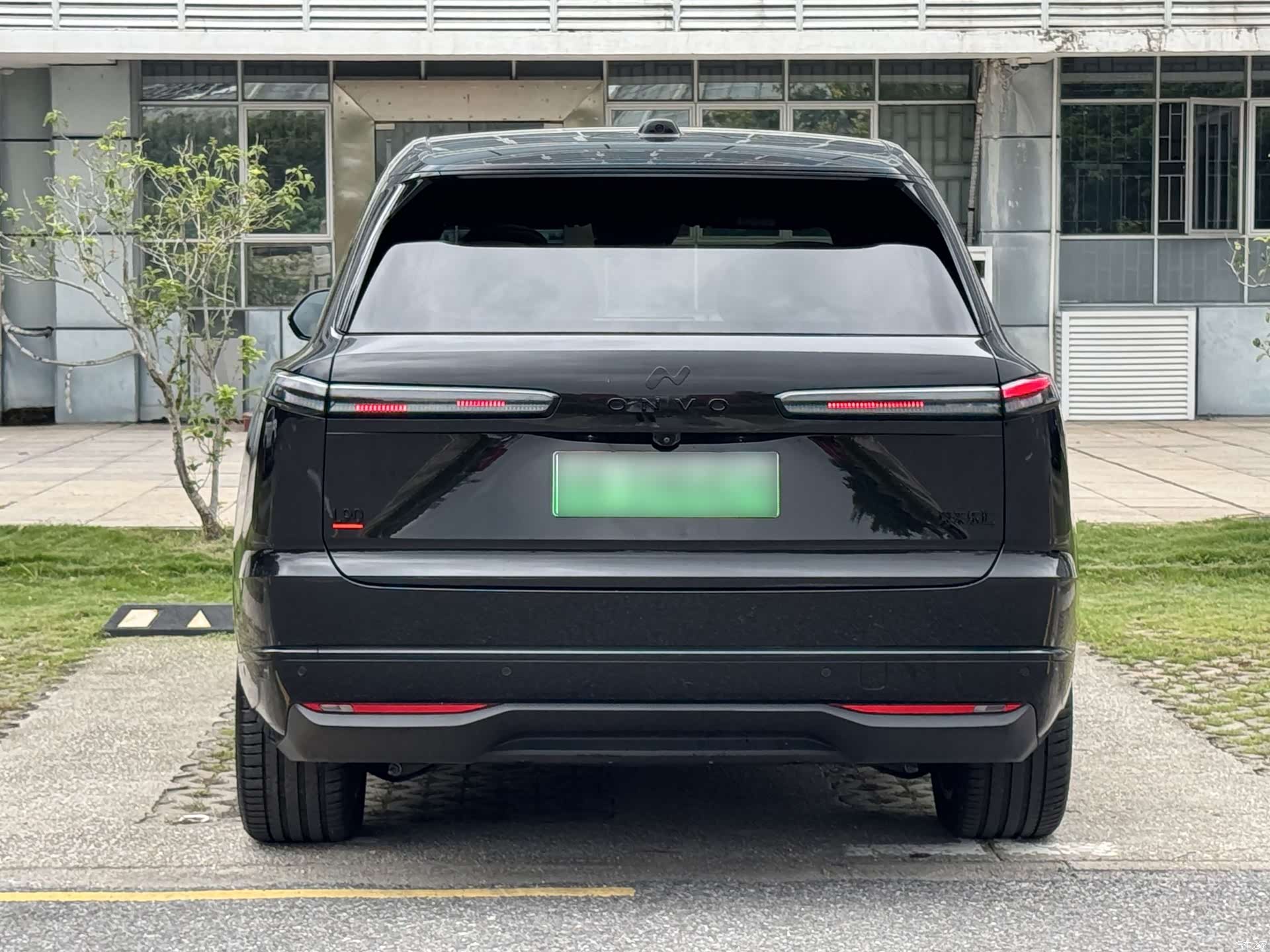 NIO L90, 2025 24