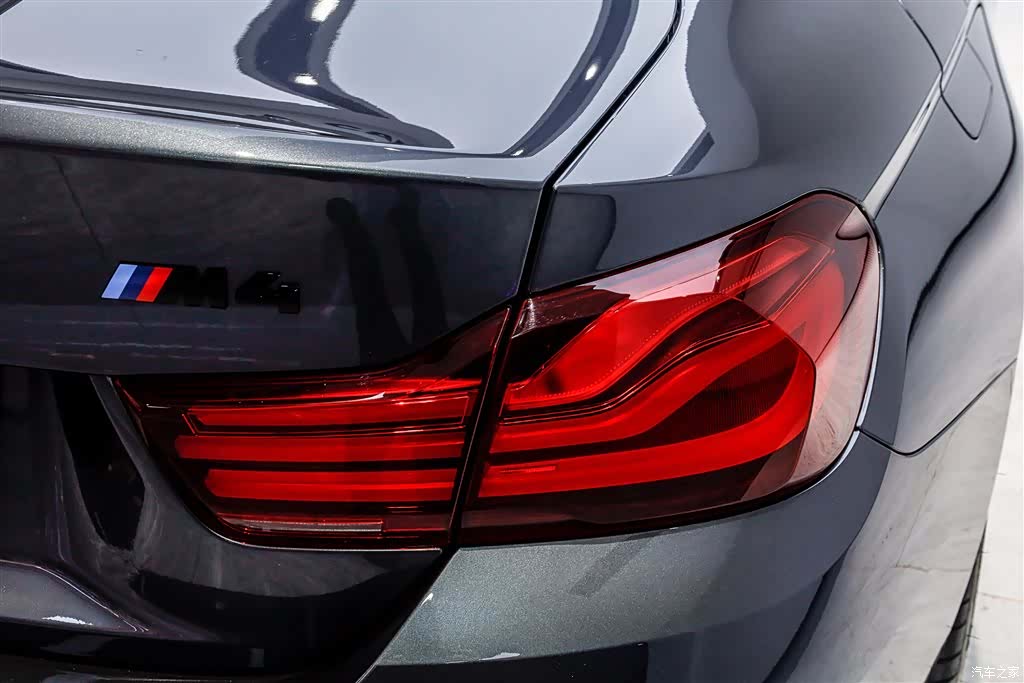 BMW M4, 2019 26