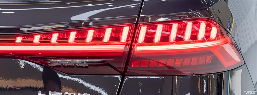 Audi A7L, 2024 7