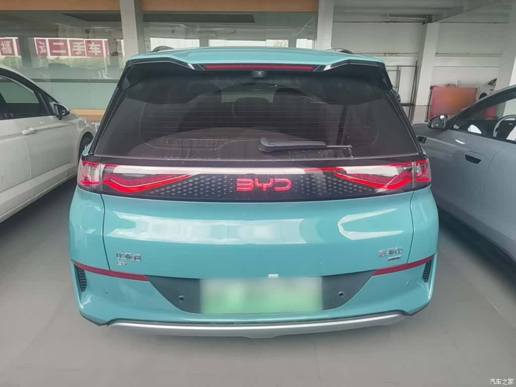 BYD HiAce, 2025 3