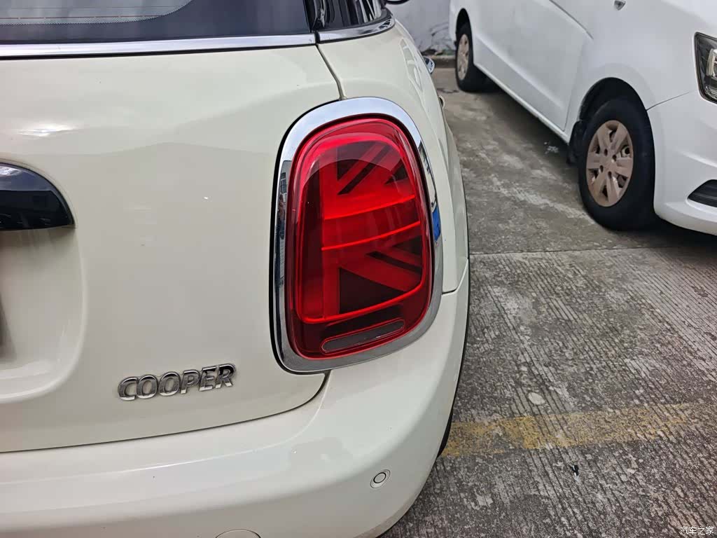Mini Cooper, 2020 24